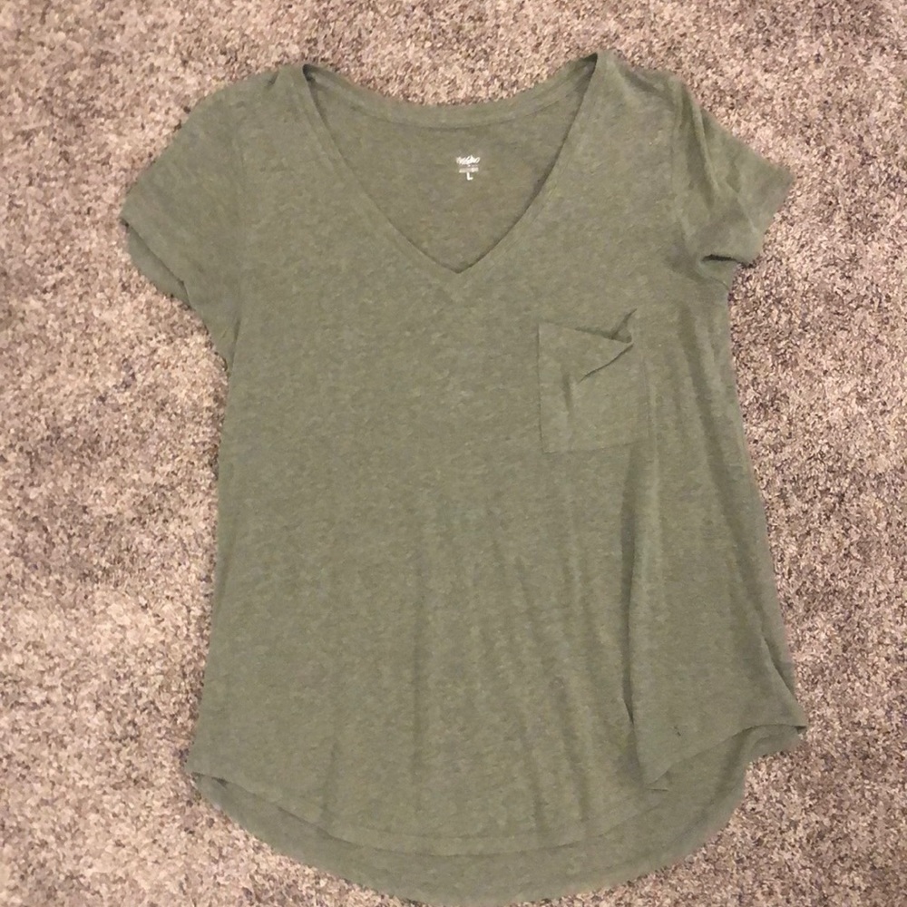 Target size Large olive green short sleeve Tee
